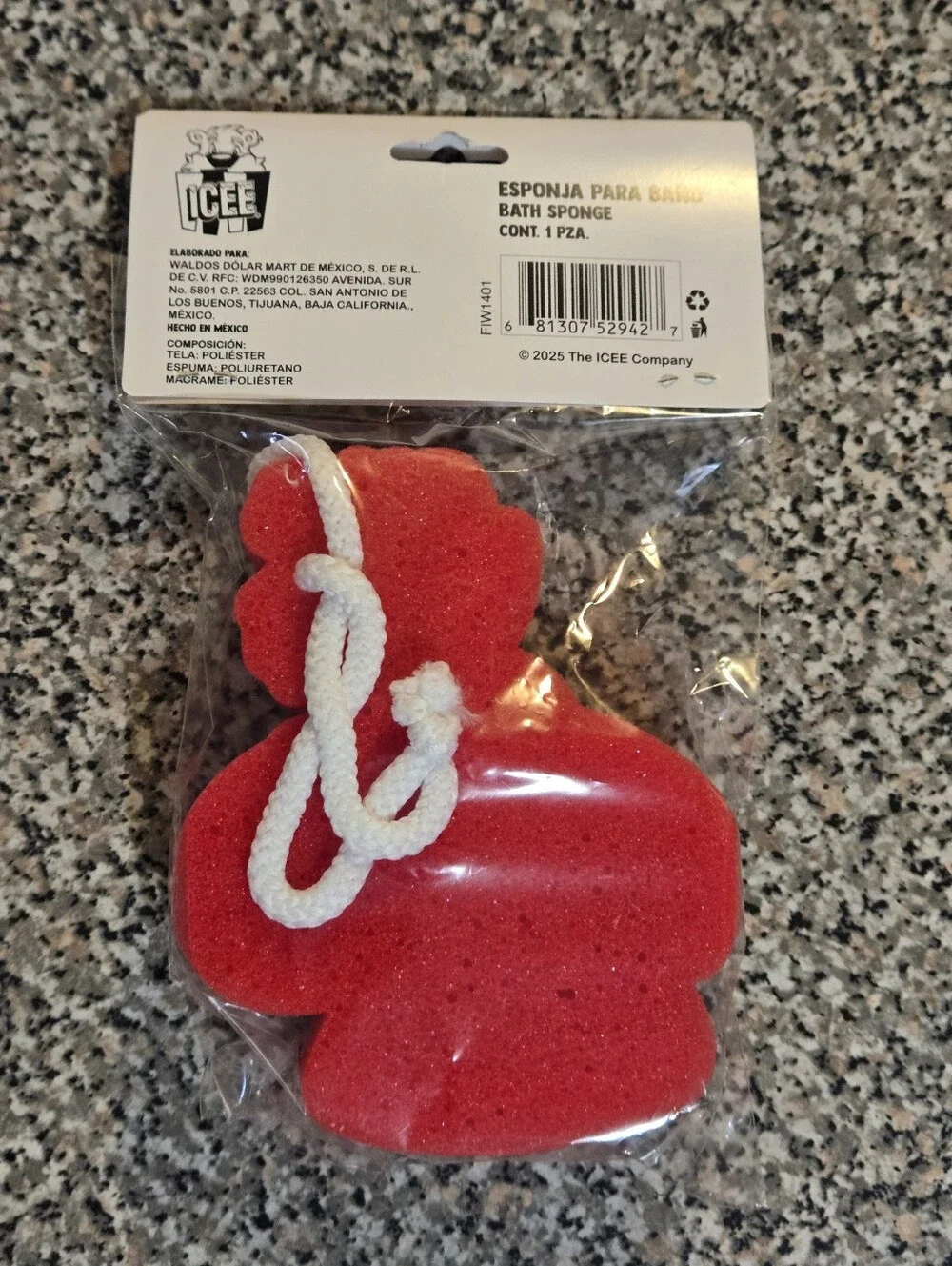 ICEE Polar Bear Red Bath Sponge